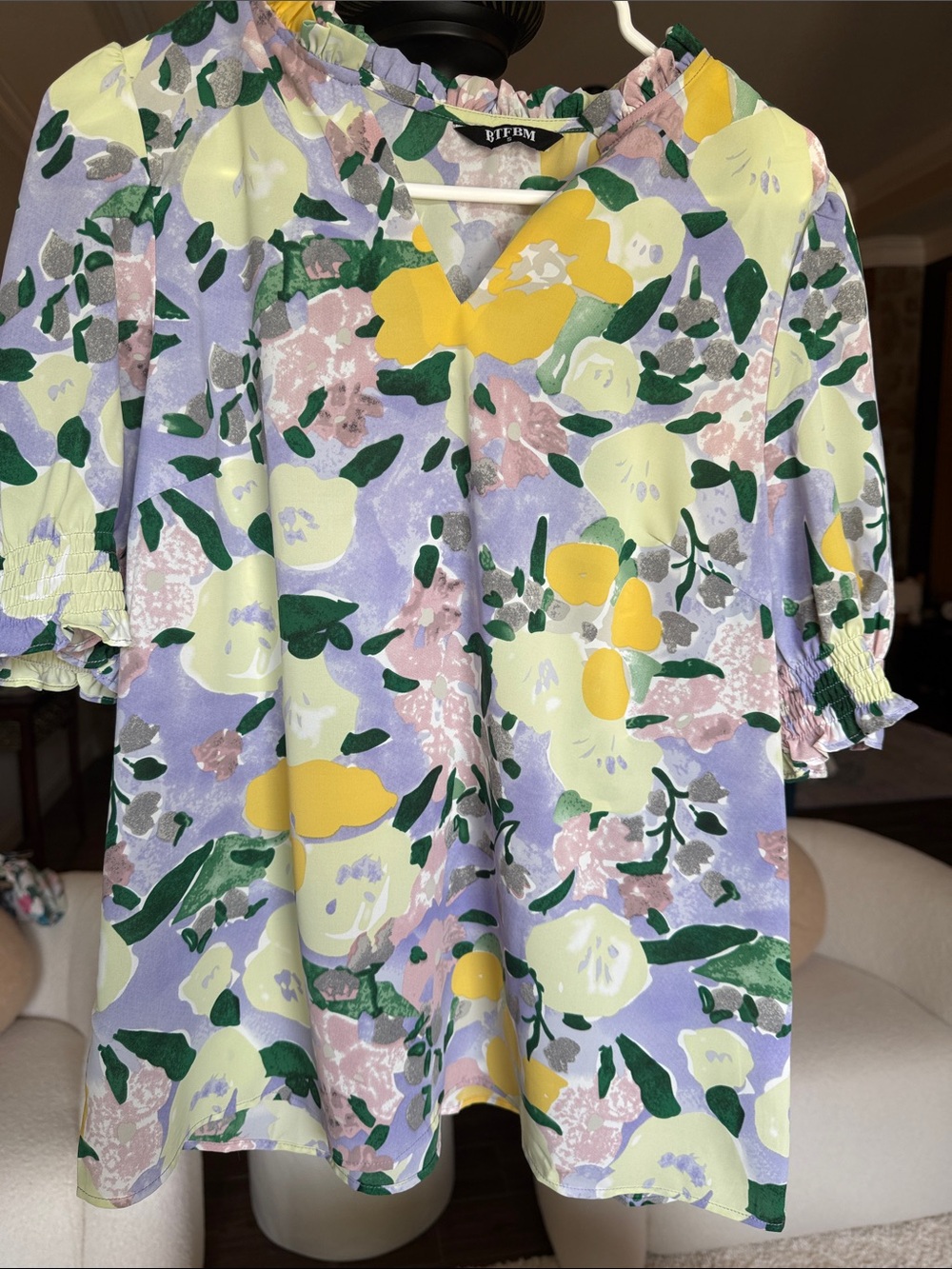 Bit & Vero Floral V-Neck Puff Sleeve Blouse - Lavender Multi